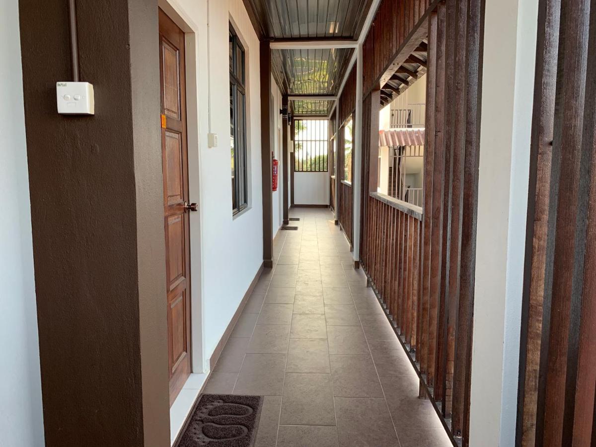 Wan Danisha Villa Inn Kota Bharu Exterior foto