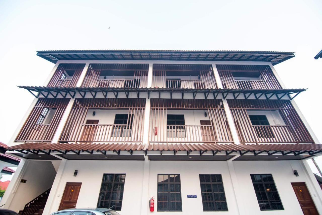 Wan Danisha Villa Inn Kota Bharu Exterior foto